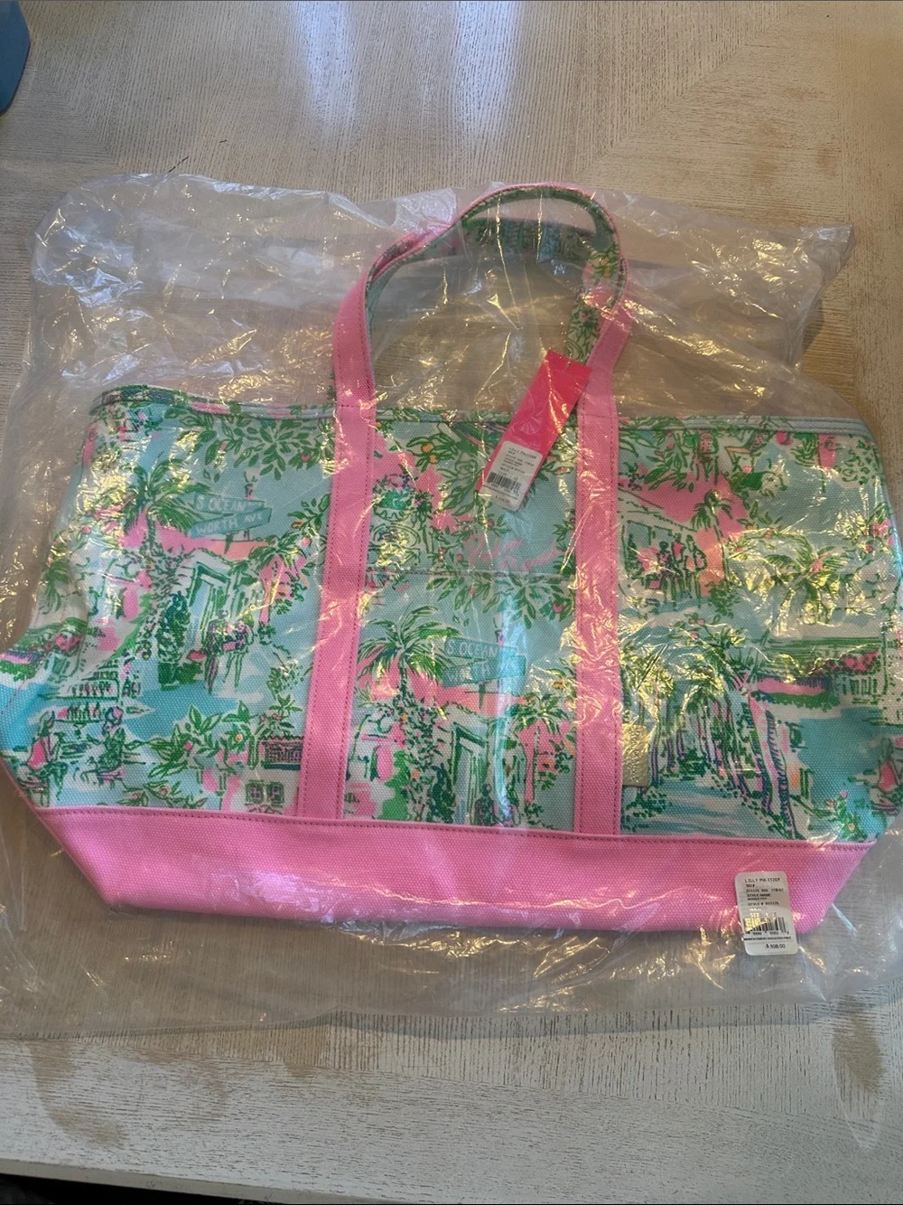 Lilly Pulitzer Mercato Tote Palm Beach Pink and Aqua Scenic Print Tote - Picture 1 of 7